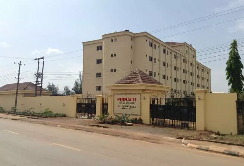 Pinnacle Hotels And Suites