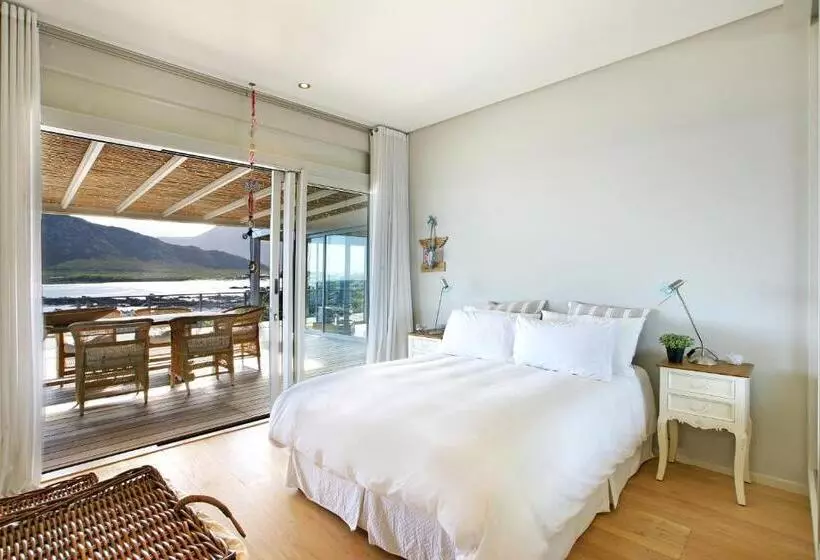 Pringle Bay Villa By Raw Africa Collection