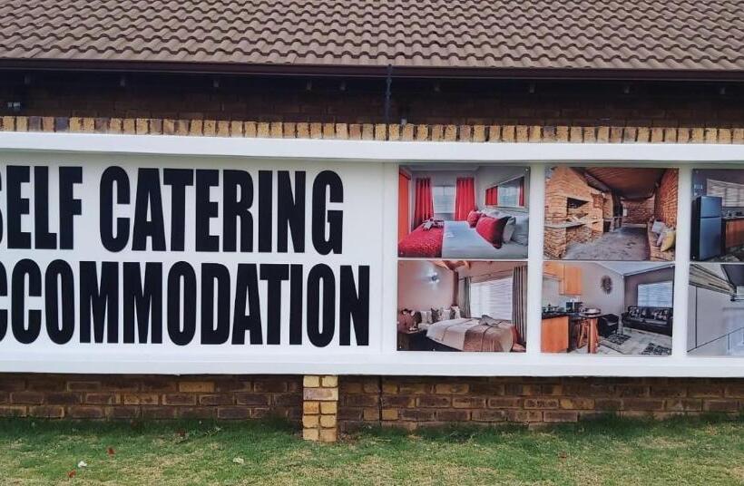 Rudman Townhouses   Family Apartment