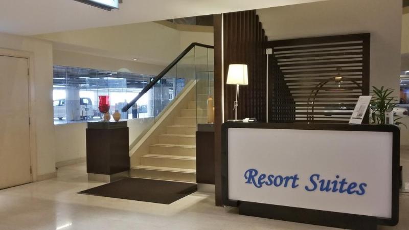 Hotel Raintree Resort Suites