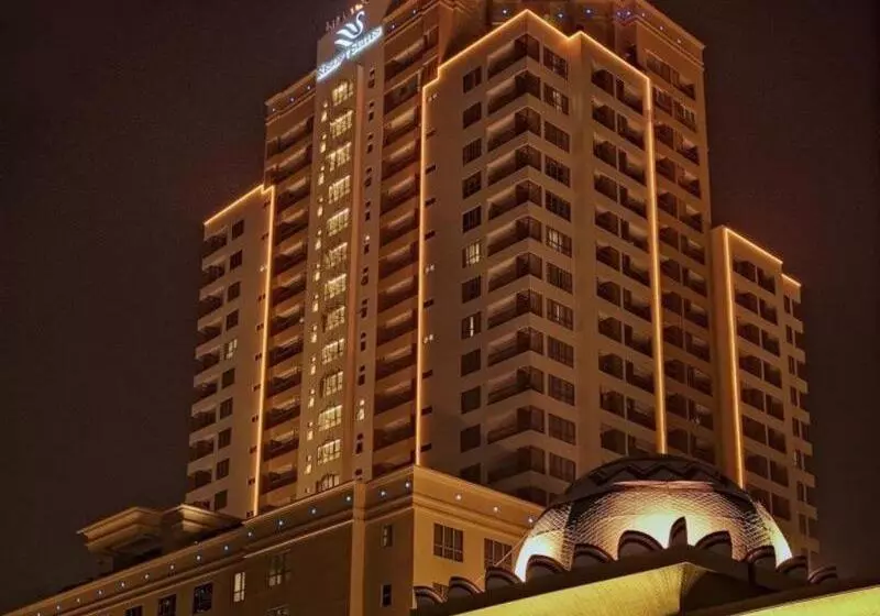 Hotelli Raintree Resort Suites