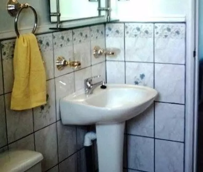 Hostal Arkya Adults Only