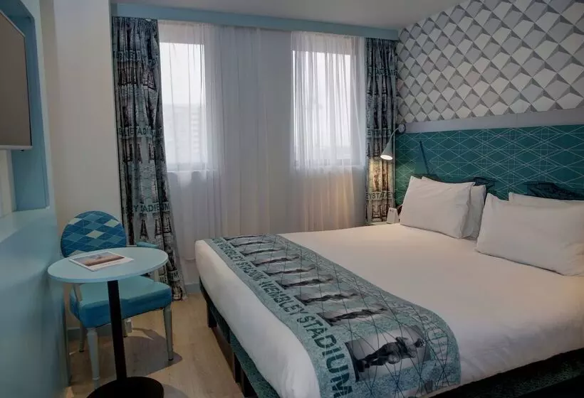 هتل Best Western Plus London Wembley