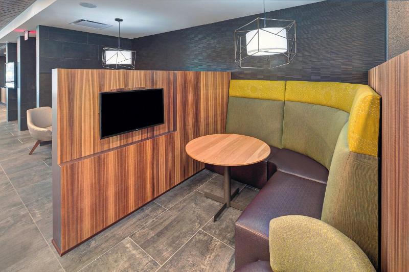 酒店 Courtyard By Marriott Appleton Riverfront