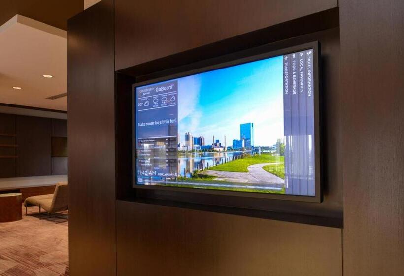 호텔 Courtyard By Marriott Toledo North