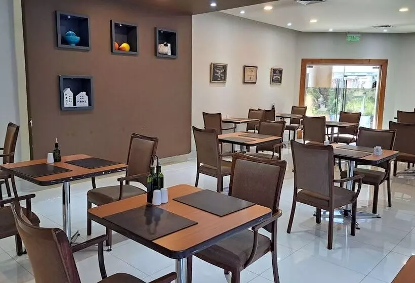 Hotelli Diego De Almagro Curico