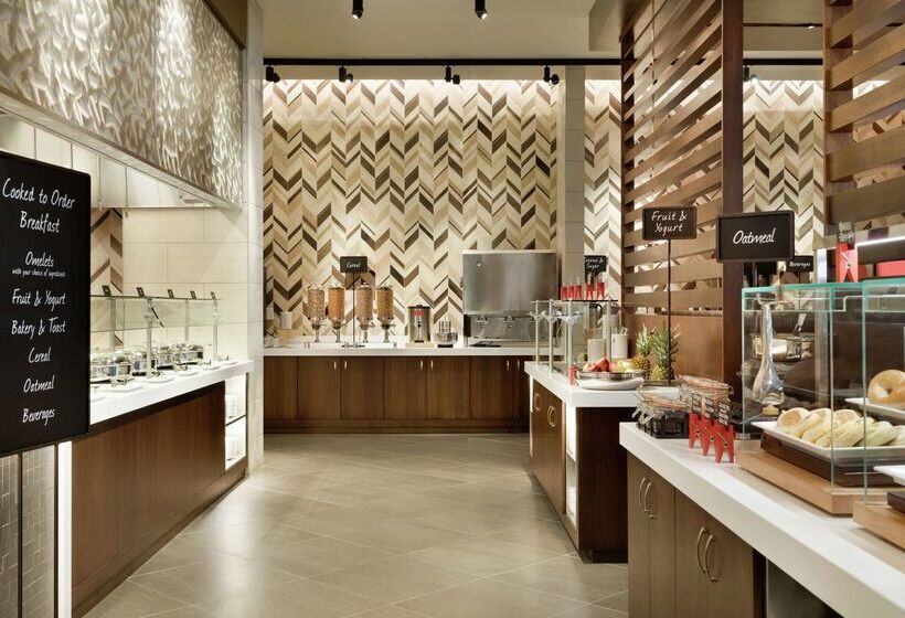 فندق Embassy Suites By Hilton Syracuse Destiny Usa