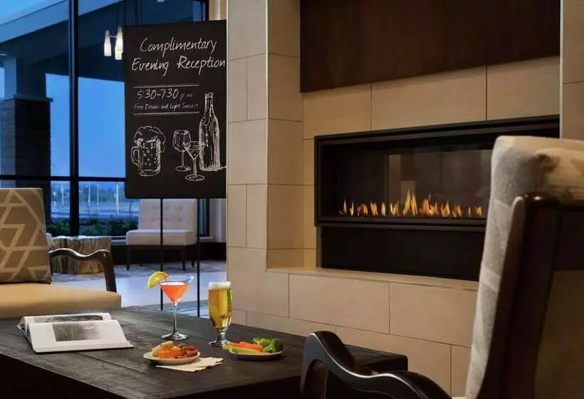 هتل Embassy Suites By Hilton Syracuse Destiny Usa