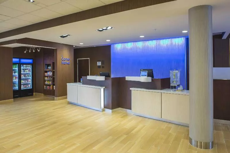 ホテル Fairfield Inn & Suites By Marriott Cut Off Galliano