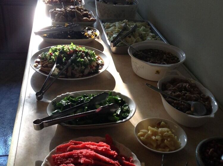 בית מלון כפרי Green Forest Villa