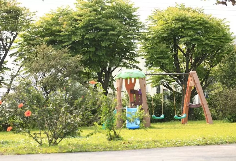هتل Green Forest Villa