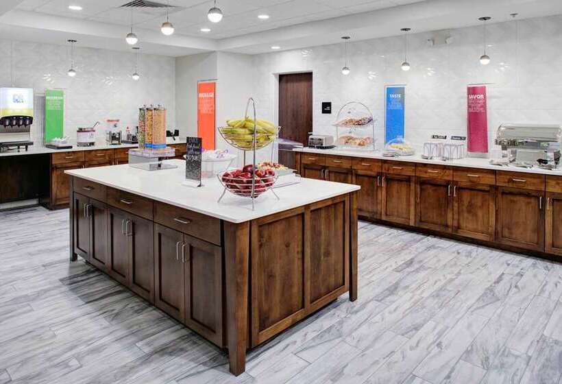 فندق Hampton Inn & Suites Flagstaff East