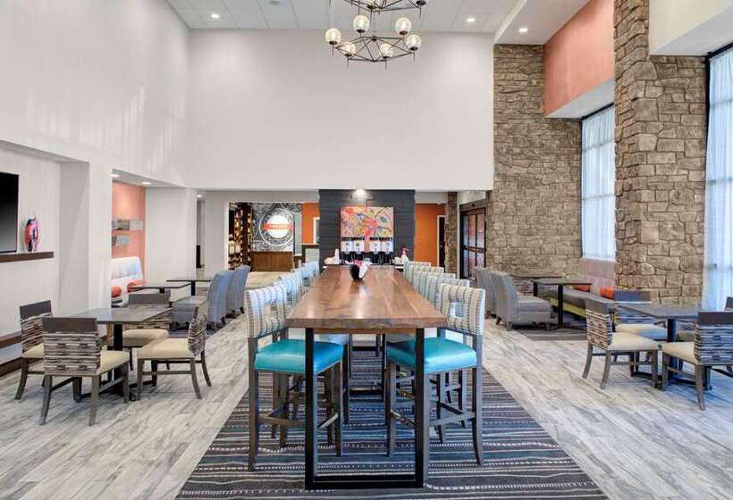 فندق Hampton Inn & Suites Flagstaff East