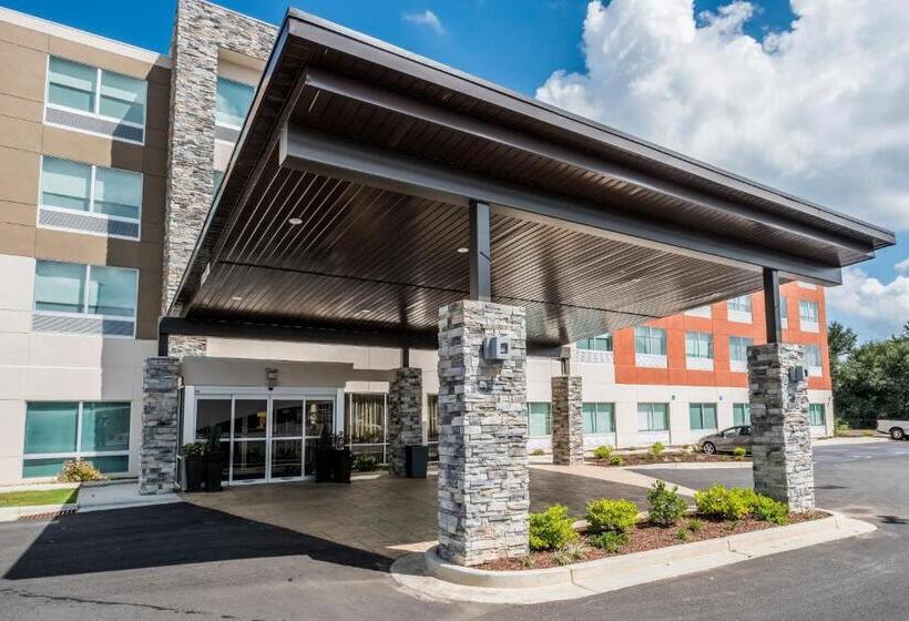 ホテル Holiday Inn Express & Suites   Commerce, An Ihg