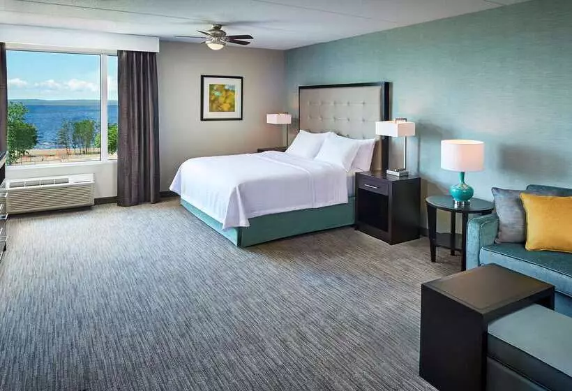 Hotelli Homewood Suites By Hilton North Bay