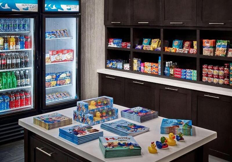 هتل Homewood Suites By Hilton North Bay