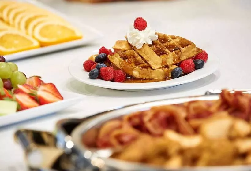 Hotelli Homewood Suites By Hilton North Bay