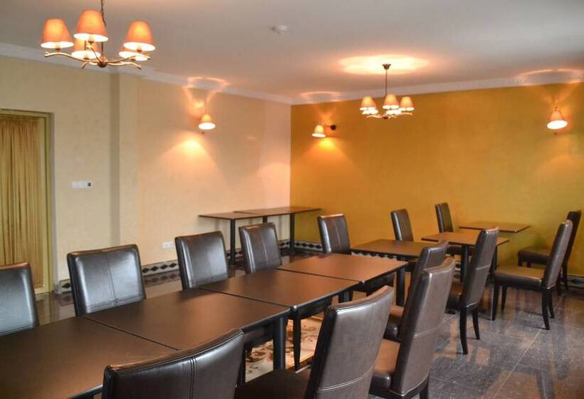 هتل Noubou International