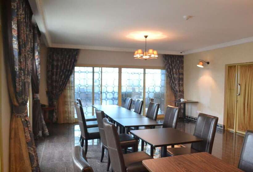 هتل Noubou International