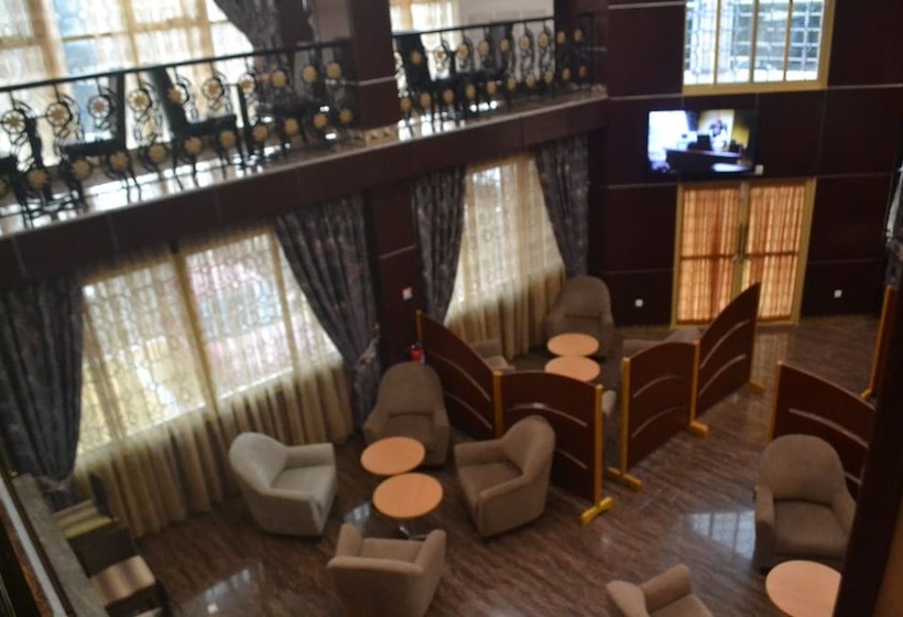 هتل Noubou International