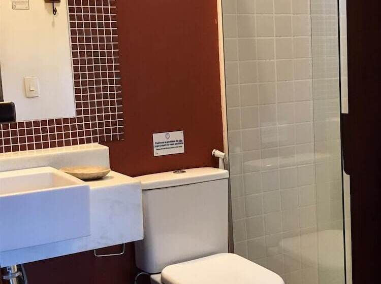 هتل Recanto Das Andorinhas Studios