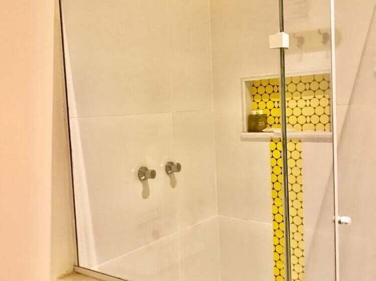 هتل Recanto Das Andorinhas Studios