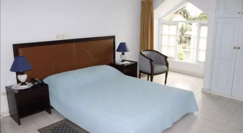 هتل Residence Eburnea