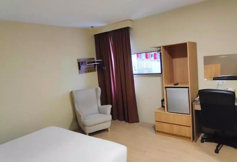 Sh Hotel Kota Damansara