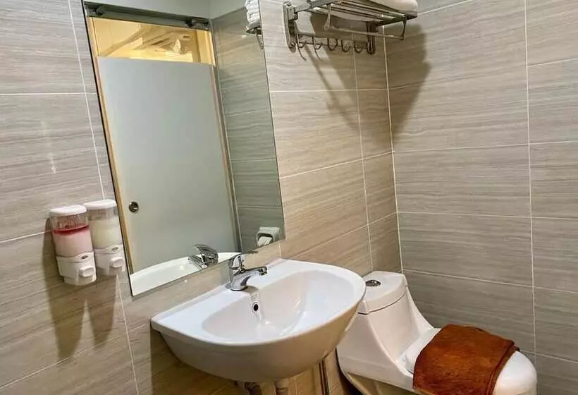 Sh Hotel Kota Damansara