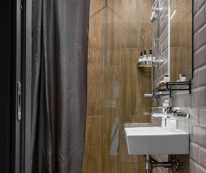 فندق The Faces Petrogradskaya