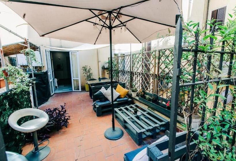 پانسیون La Vite Vaticana