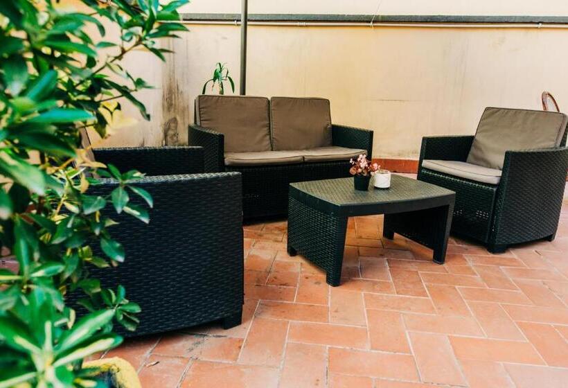 پانسیون La Vite Vaticana