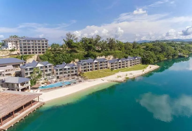 Ramada Resort By Wyndham Port Vila