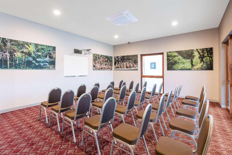 Ramada Resort By Wyndham Port Vila