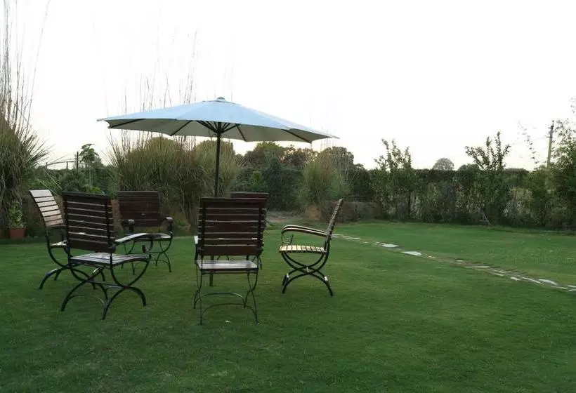 Aamiaismajoitus (B&B) Maa Ashapura Resort