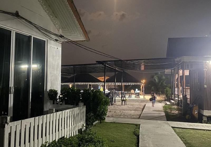 Empire Hotels & Resorts