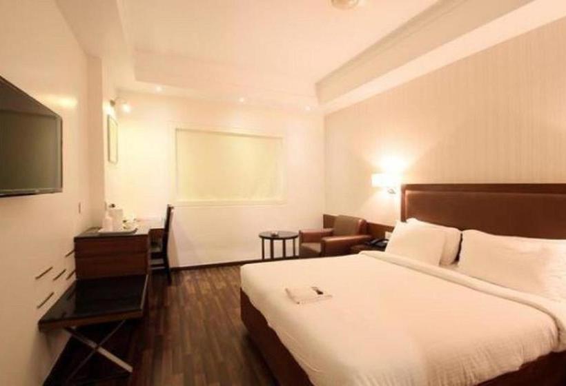 בית מלון כפרי City Inn