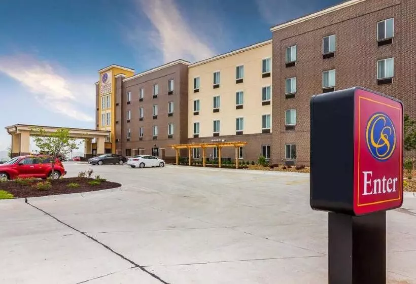 هتل Comfort Suites
