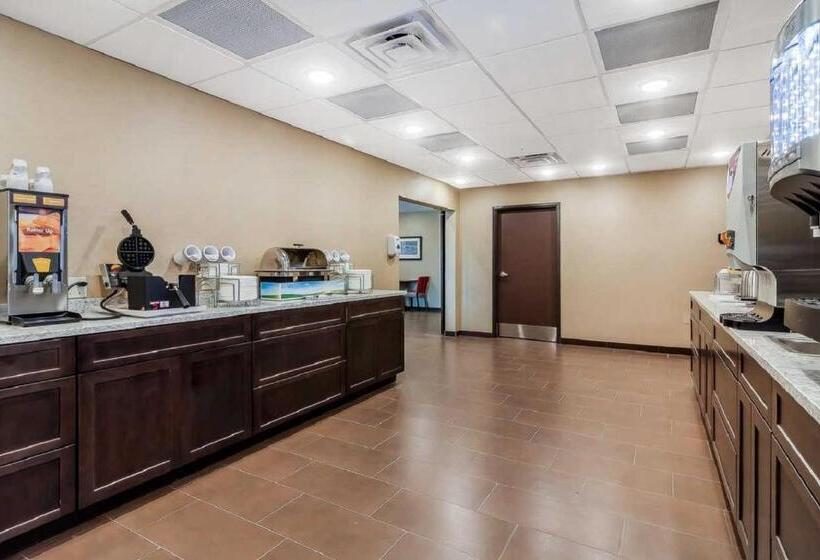 هتل Comfort Suites