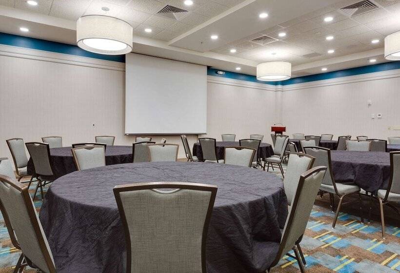 Drury Plaza Hotel St. Louis St. Charles