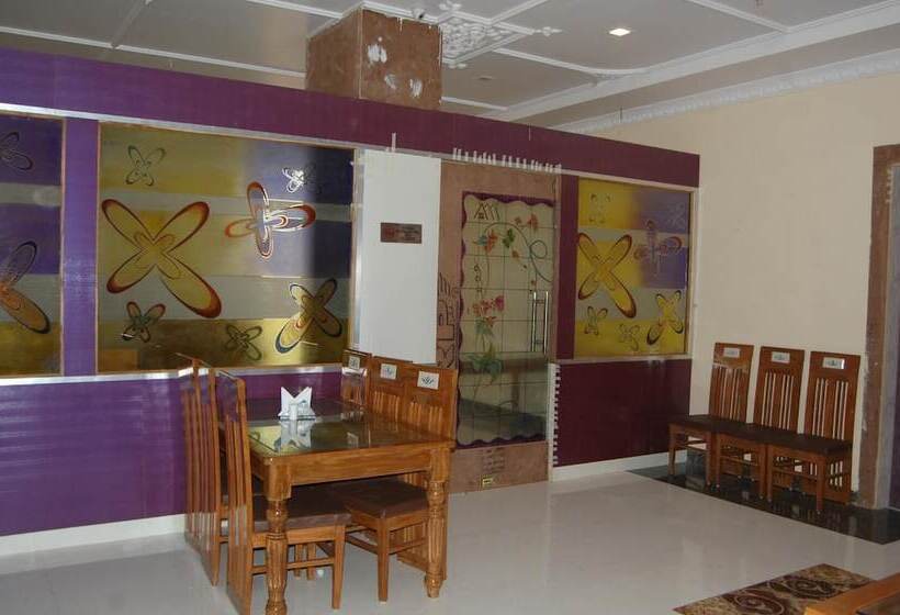 בית מלון כפרי Meghmount