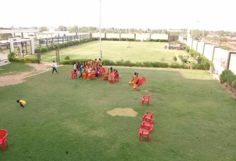 בית מלון כפרי Meghmount