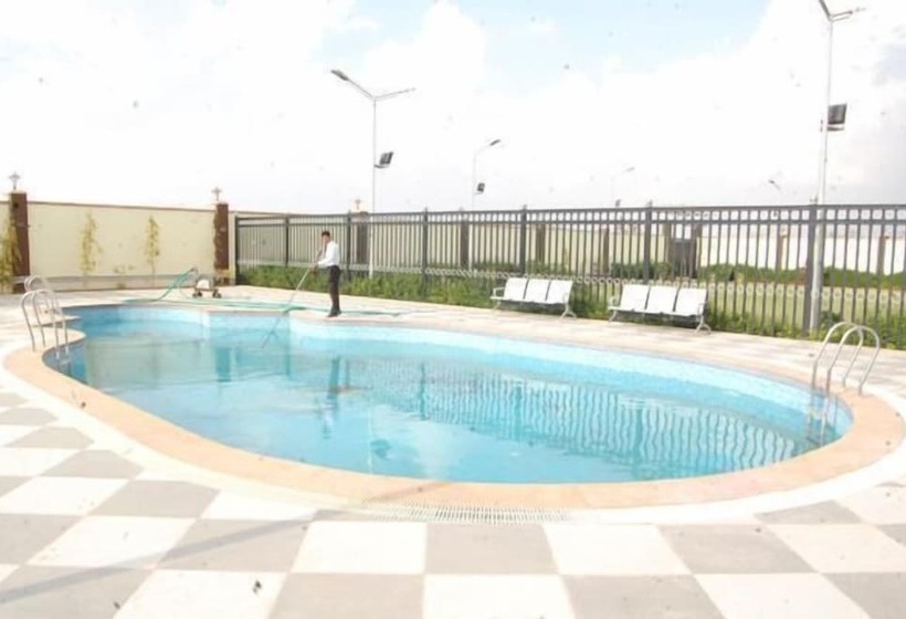 בית מלון כפרי Meghmount