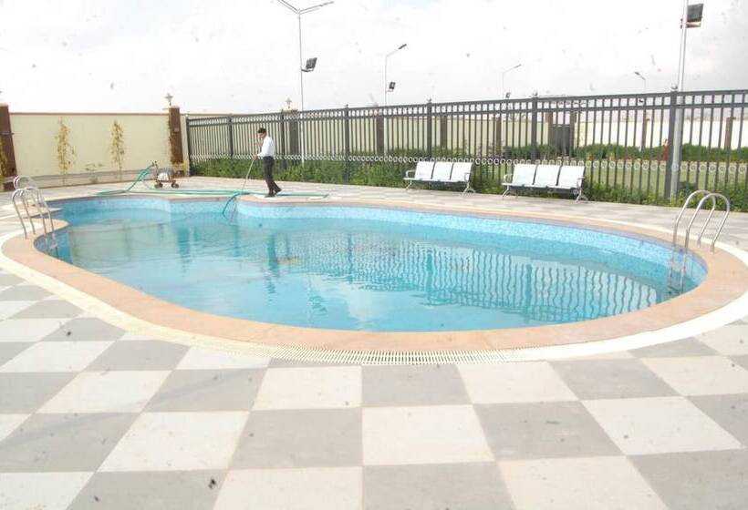 בית מלון כפרי Meghmount