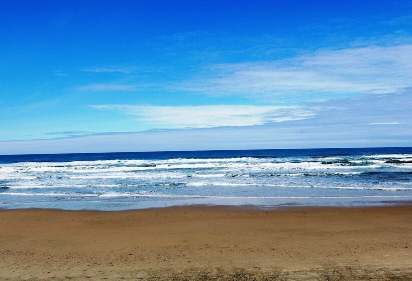 فندق Nelscott Manor