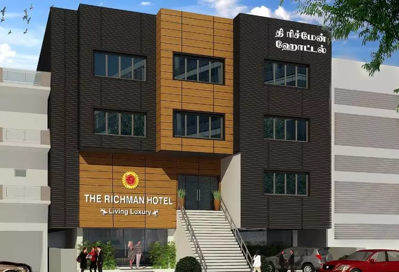 ホテル The Richman