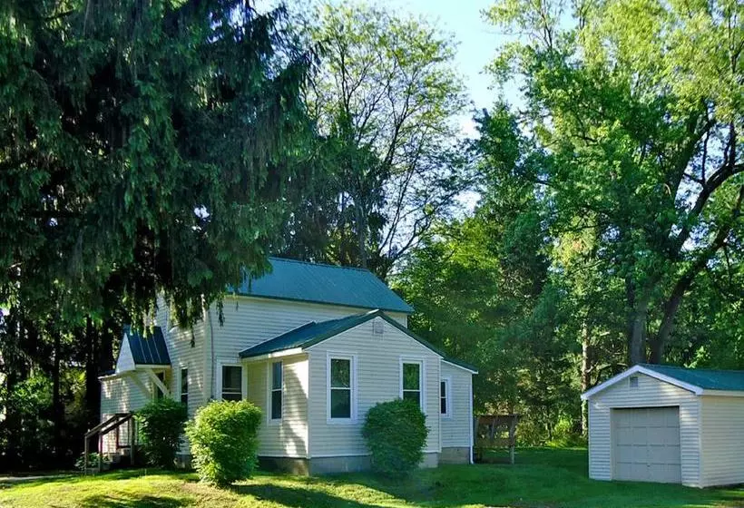 モーテル Adirondack Inn