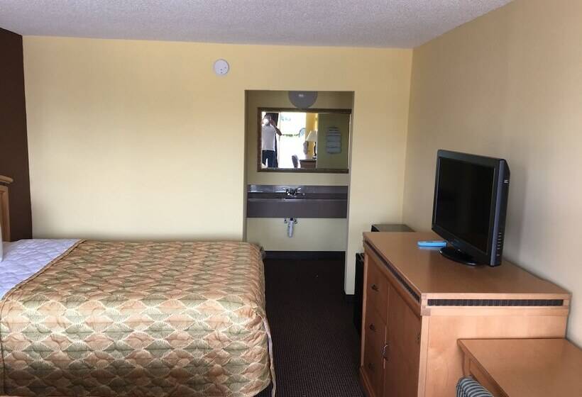 فندق على الطريق Budget Inn Tarboro