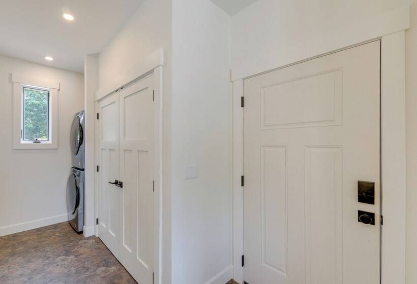 Awesome Missoula Home W/ Patio < 2 Mi To Downtown!