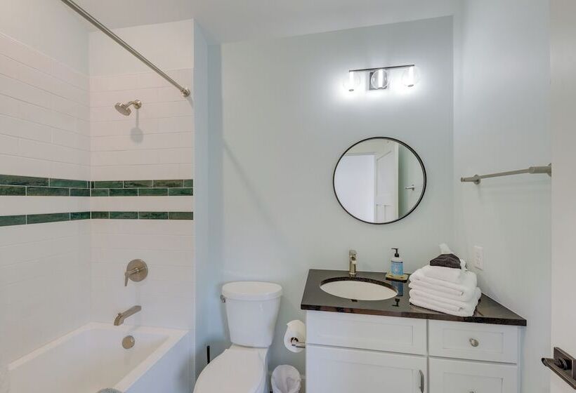 Awesome Missoula Home W/ Patio < 2 Mi To Downtown!